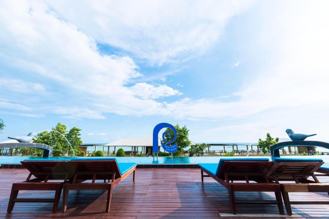 Royal Phala Cliff Beach Resort Ban Chang  Exteriér fotografie