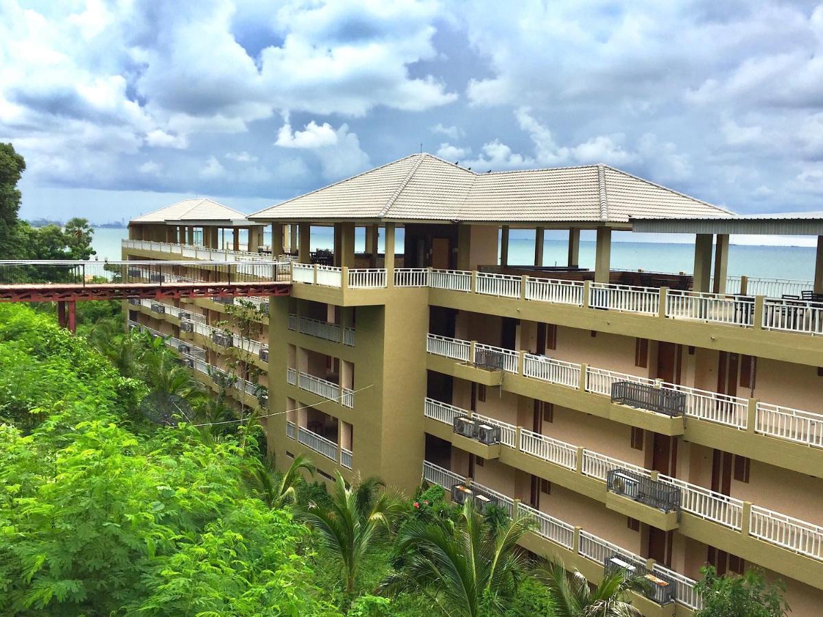 Royal Phala Cliff Beach Resort Ban Chang  Exteriér fotografie