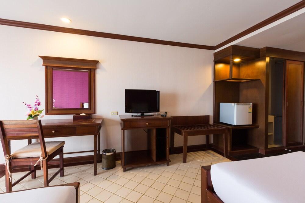 Royal Phala Cliff Beach Resort Ban Chang  Exteriér fotografie
