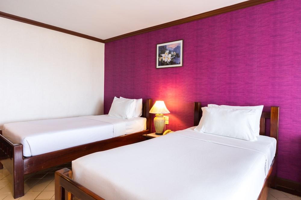 Royal Phala Cliff Beach Resort Ban Chang  Exteriér fotografie
