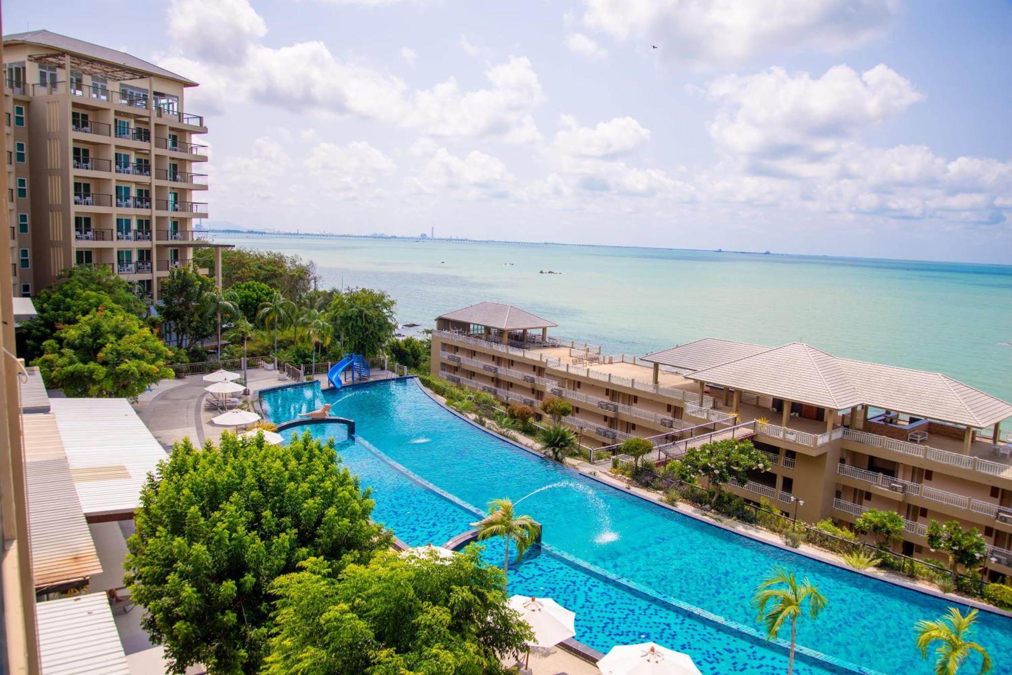 Royal Phala Cliff Beach Resort Ban Chang  Exteriér fotografie