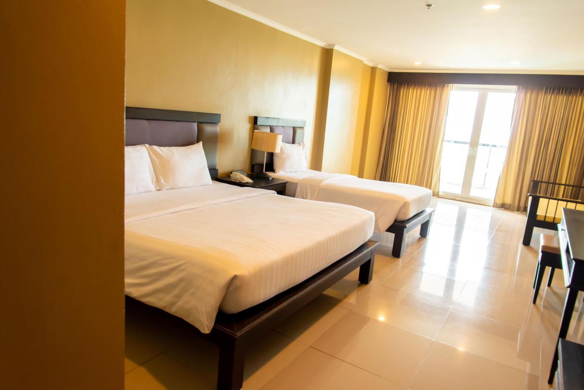 Royal Phala Cliff Beach Resort Ban Chang  Exteriér fotografie