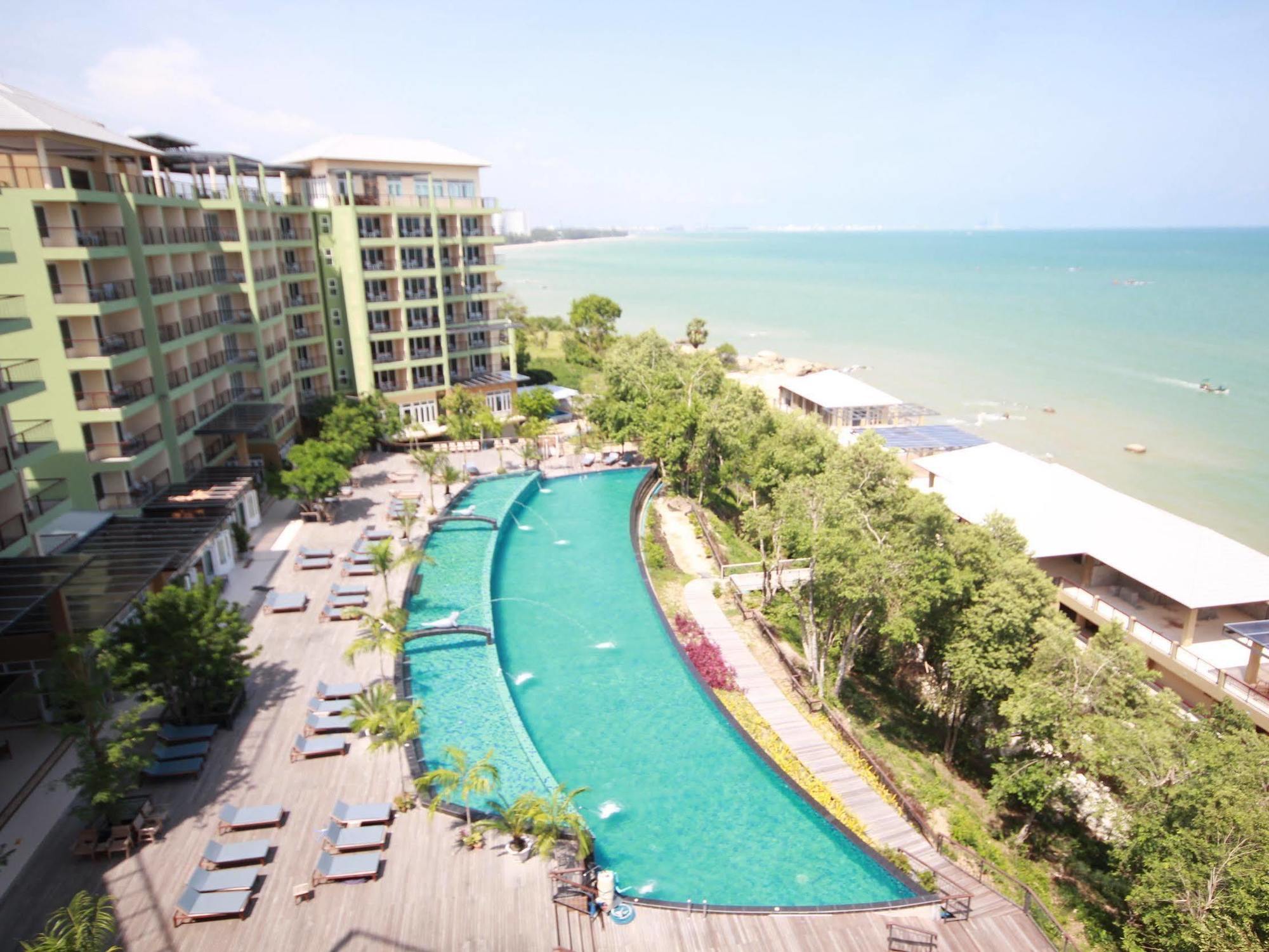 Royal Phala Cliff Beach Resort Ban Chang  Exteriér fotografie